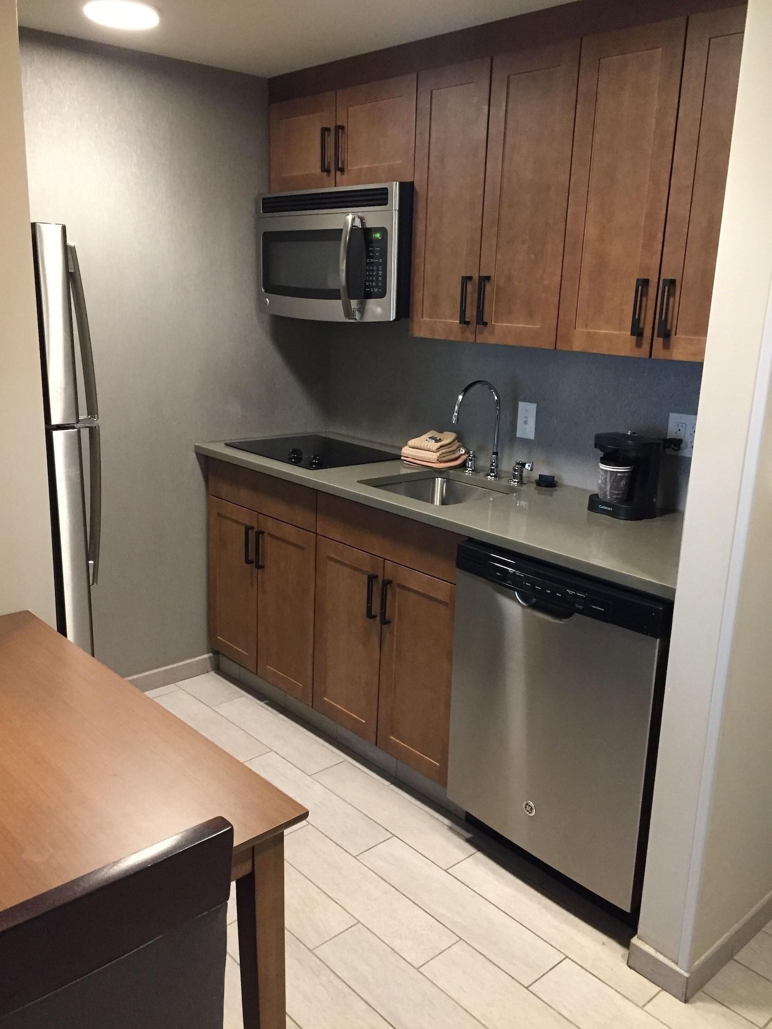 איסט סירקיוז Homewood Suites By Hilton Syracuse - Carrier Circle מראה חיצוני תמונה
