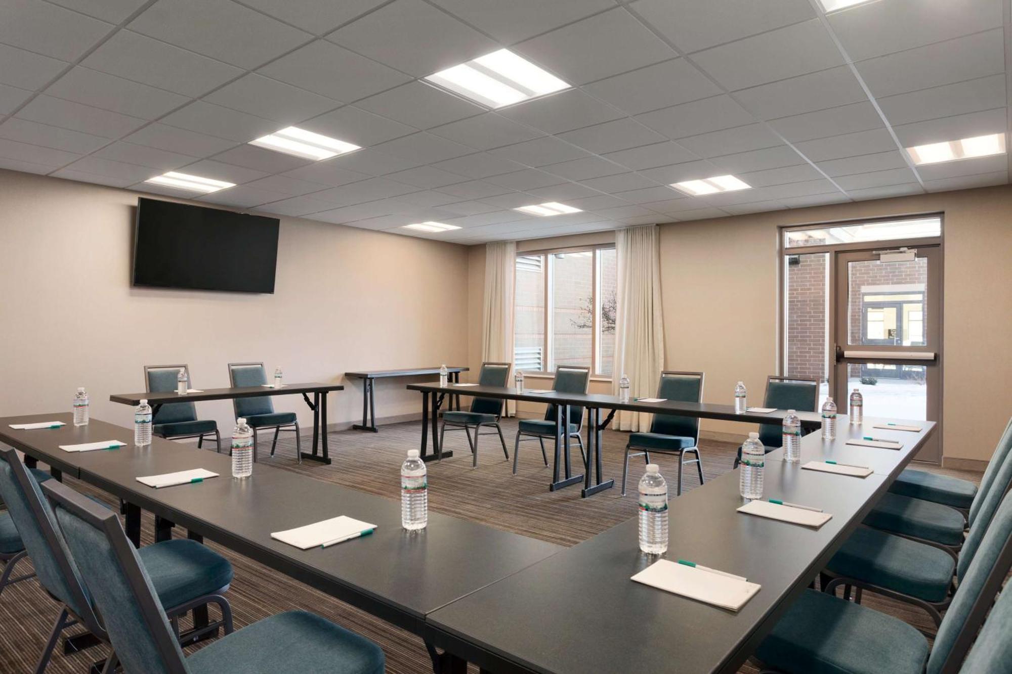 איסט סירקיוז Homewood Suites By Hilton Syracuse - Carrier Circle מראה חיצוני תמונה