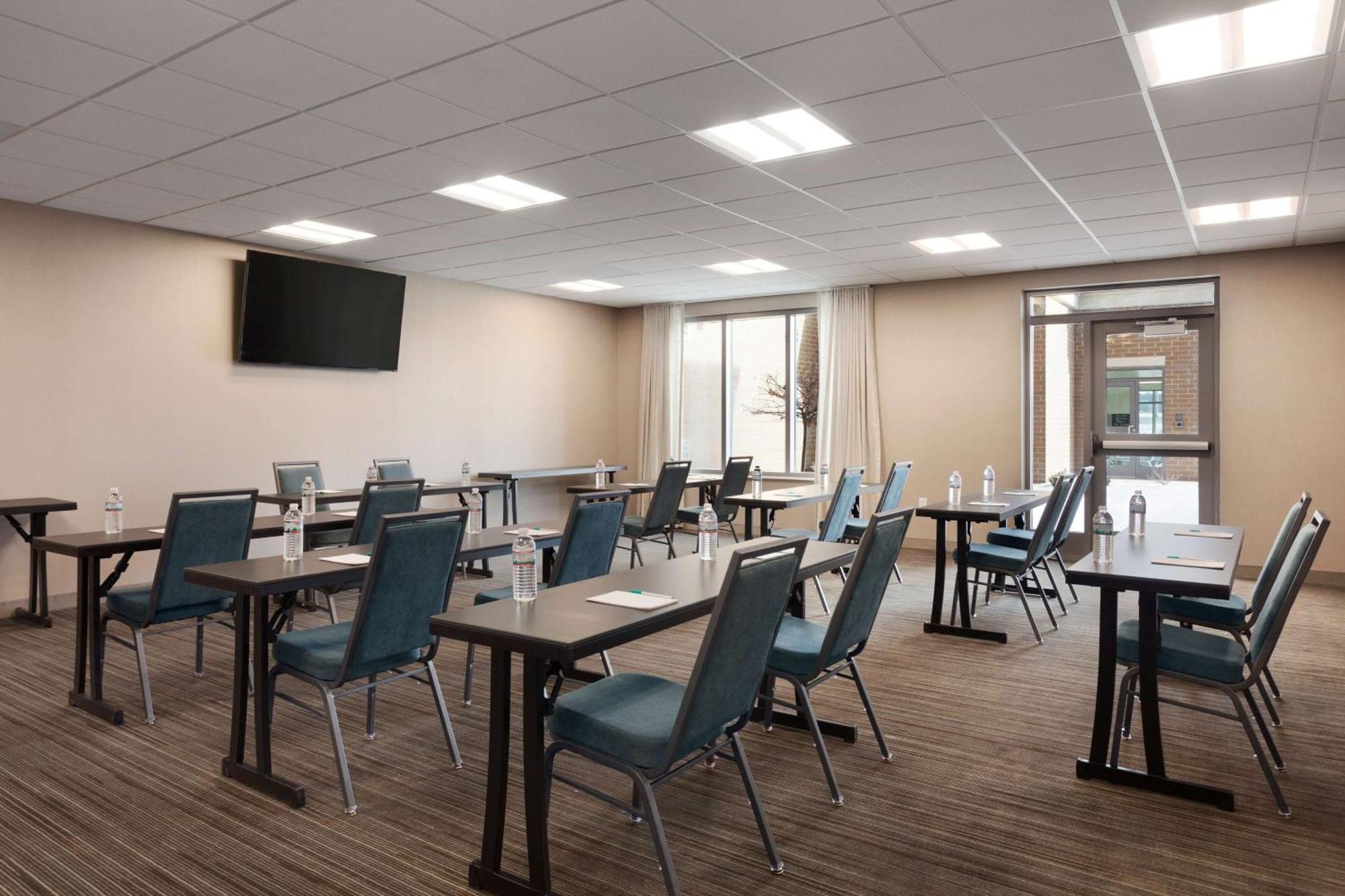 איסט סירקיוז Homewood Suites By Hilton Syracuse - Carrier Circle מראה חיצוני תמונה