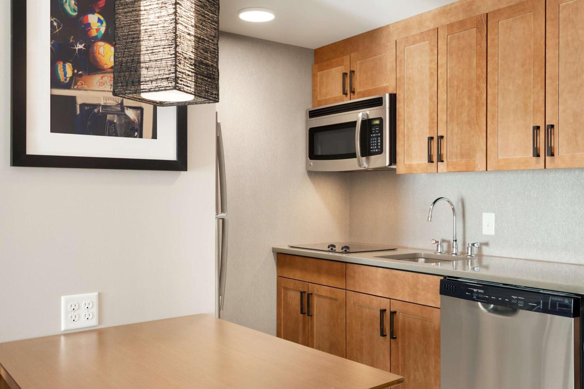 איסט סירקיוז Homewood Suites By Hilton Syracuse - Carrier Circle מראה חיצוני תמונה